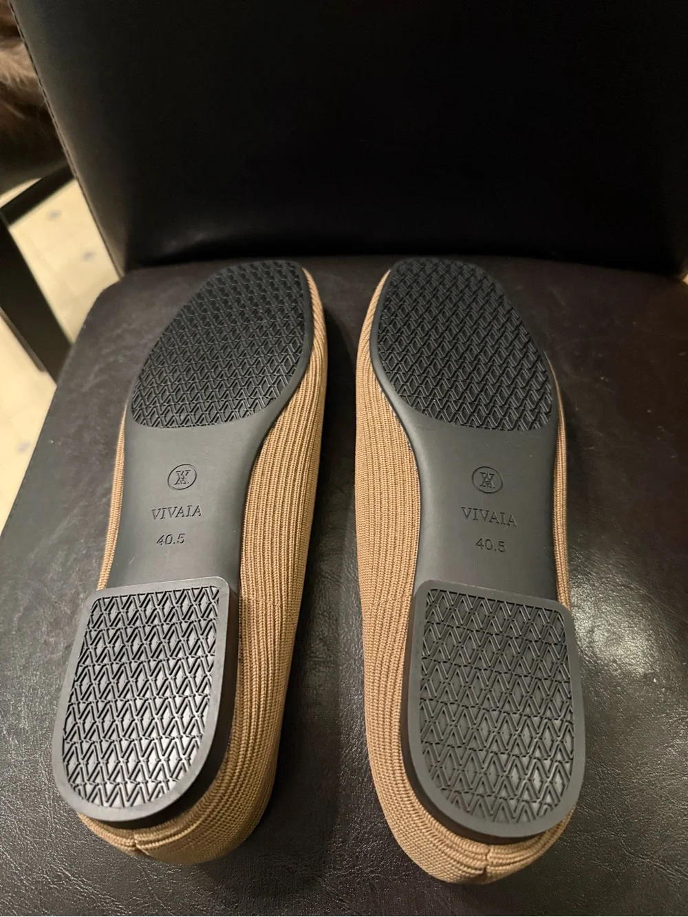 VIVAIA Women's Ribbed Ballet Flats in Taupe